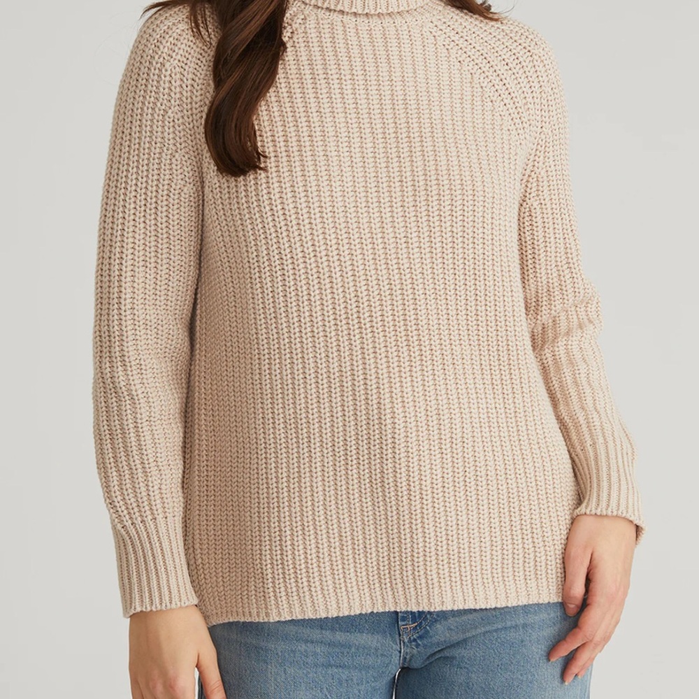 525 Sage Shaker Turtleneck Sweater